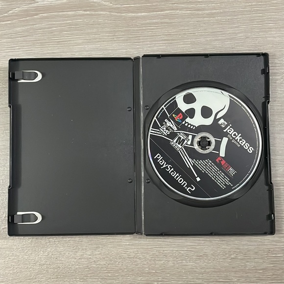 Jackass The Game for PS2 - Picture 2 of 2